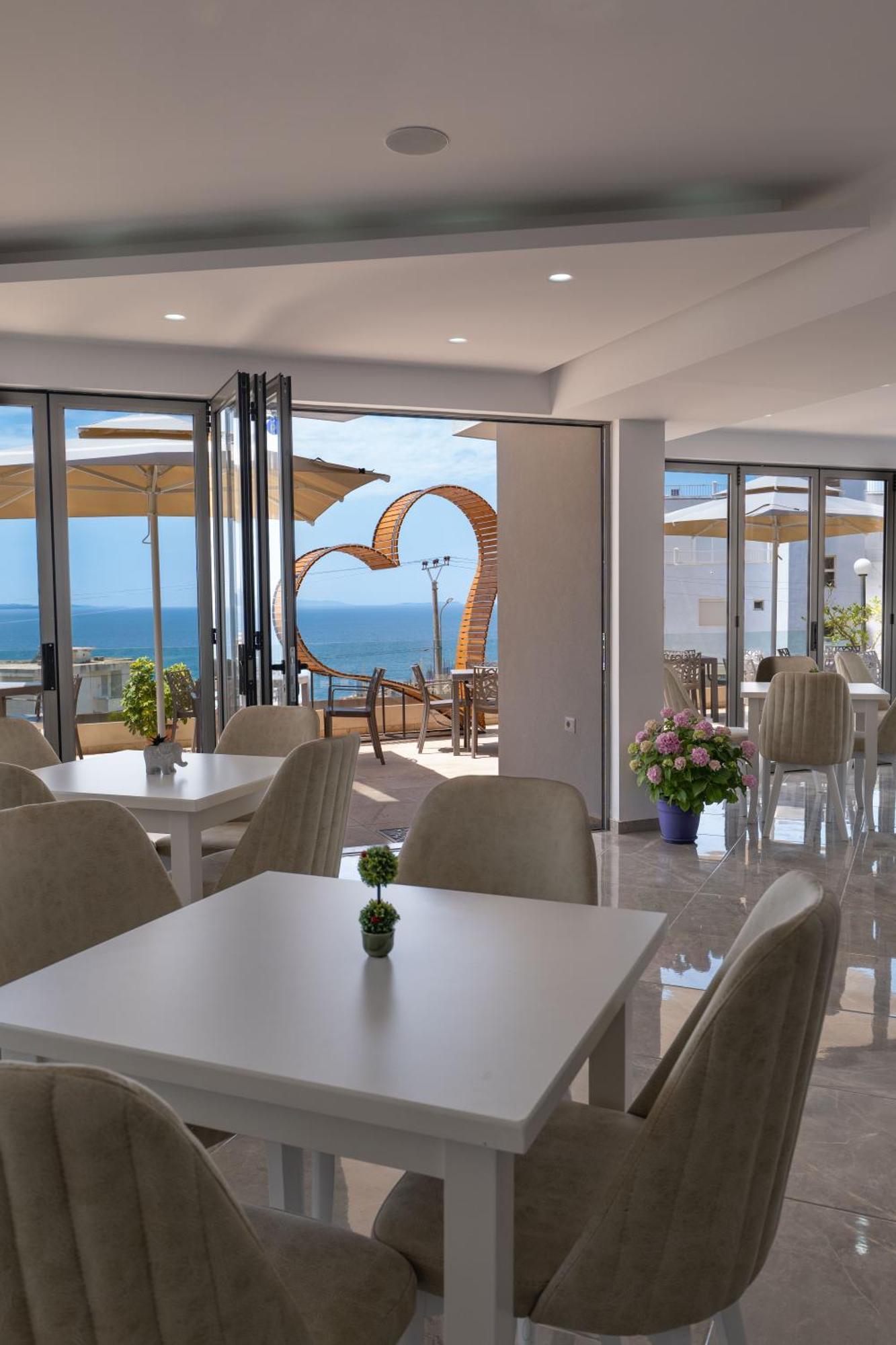 Sea View Hotel Saranda Kültér fotó